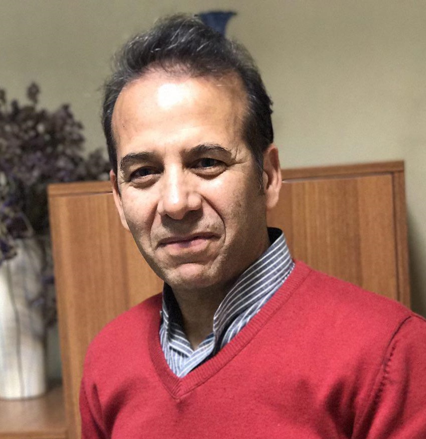 دکتر شهرام بهاروند متخصص داخلی